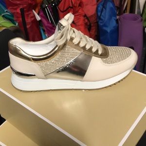Michael Kors Allie Trainer sneakers!!